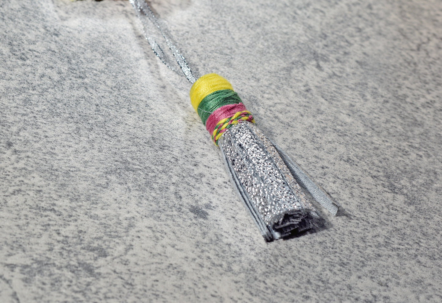 Floral punch needle bookmark with tassel - digital pattern