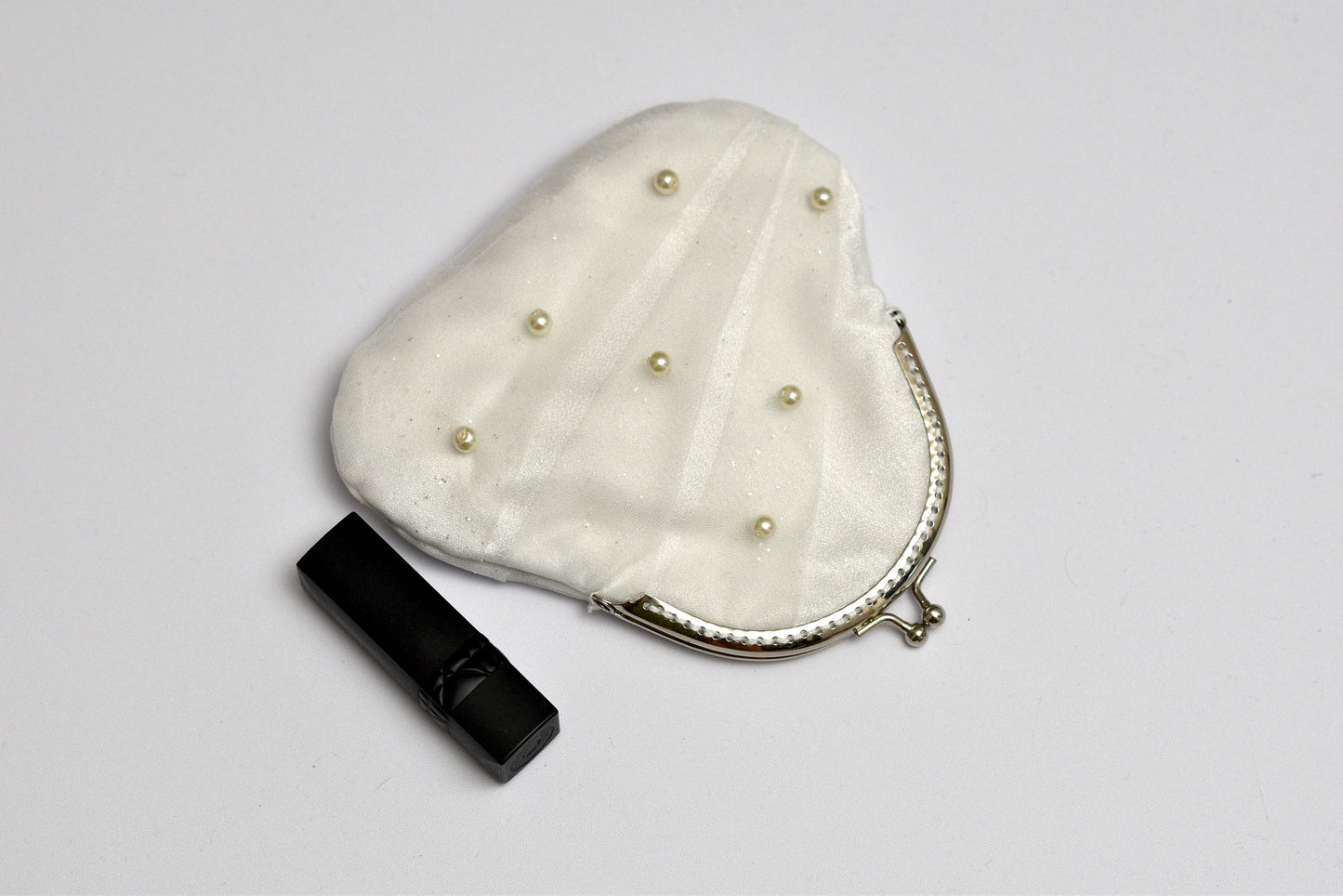 Handmade Draped Mini Clasp Purse – 15x14cm Bridal Evening Bag with Pearls | Elegant Gift | Soft Tulle Fabric |