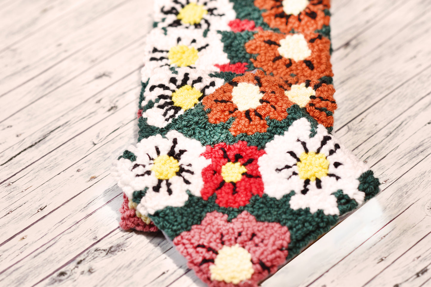 Punch needle mug rug—Floral pattern